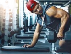 Workout Gym Bertema Functional Training Untuk Membantu Aktivitas Sehari-hari Lebih Mudah